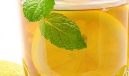 爆料水果茶热量高吗视频,网红爆款水果茶热量真相，高热量还是健康饮品？