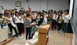 青岛某高中爆料事件视频,揭秘校园内幕引发社会关注