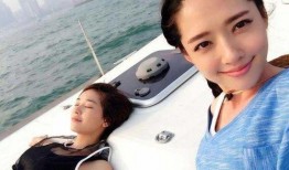 娱乐圈爆料配图网红女,娱乐圈爆料背后的时尚宠儿